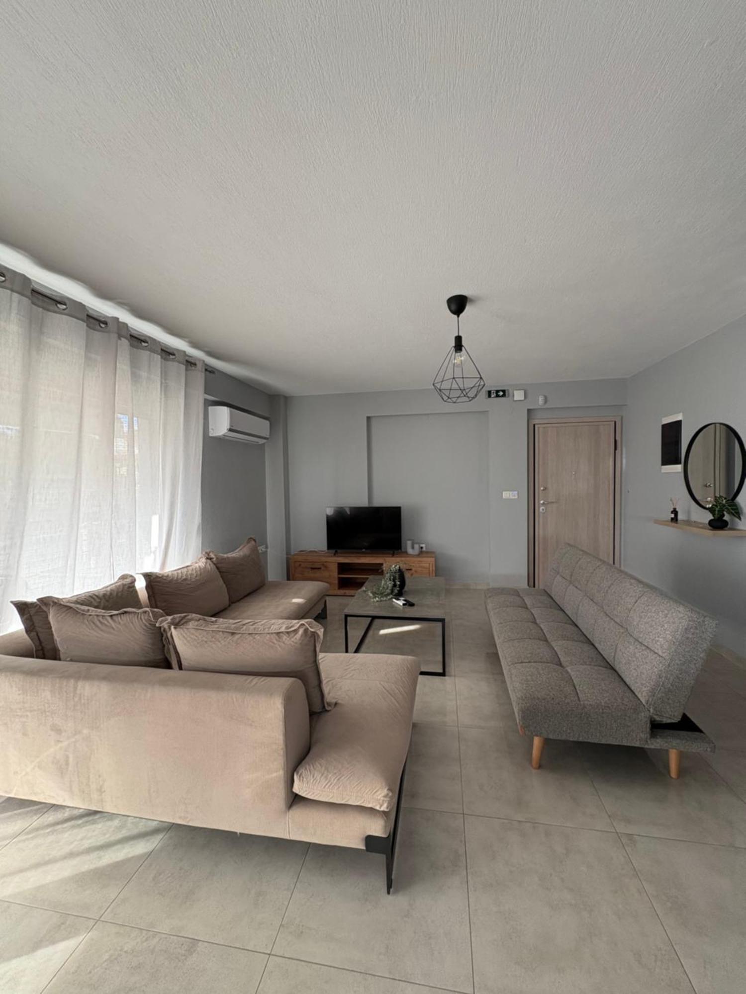 Elinor Apartments 플로지타 외부 사진