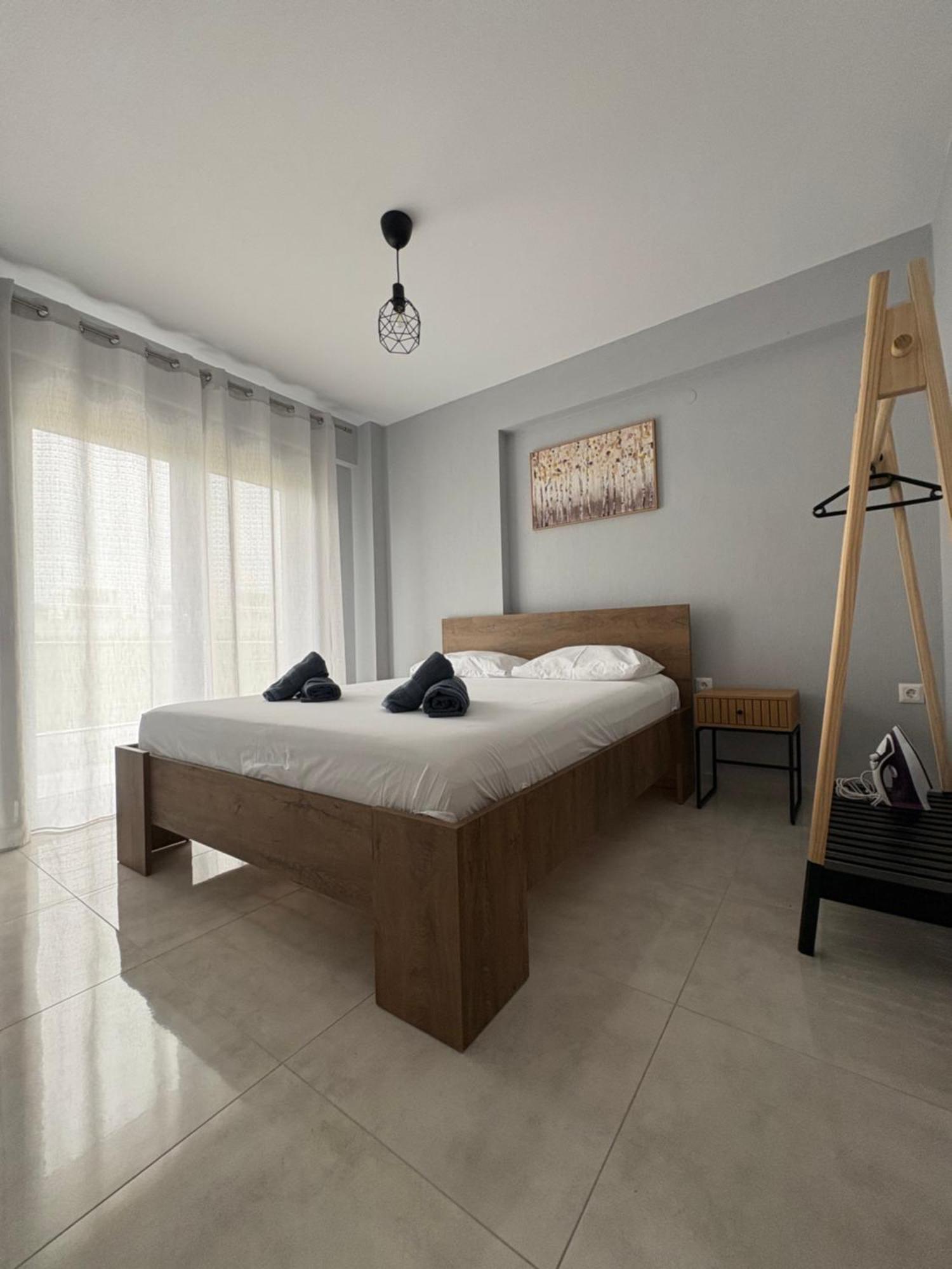 Elinor Apartments 플로지타 외부 사진