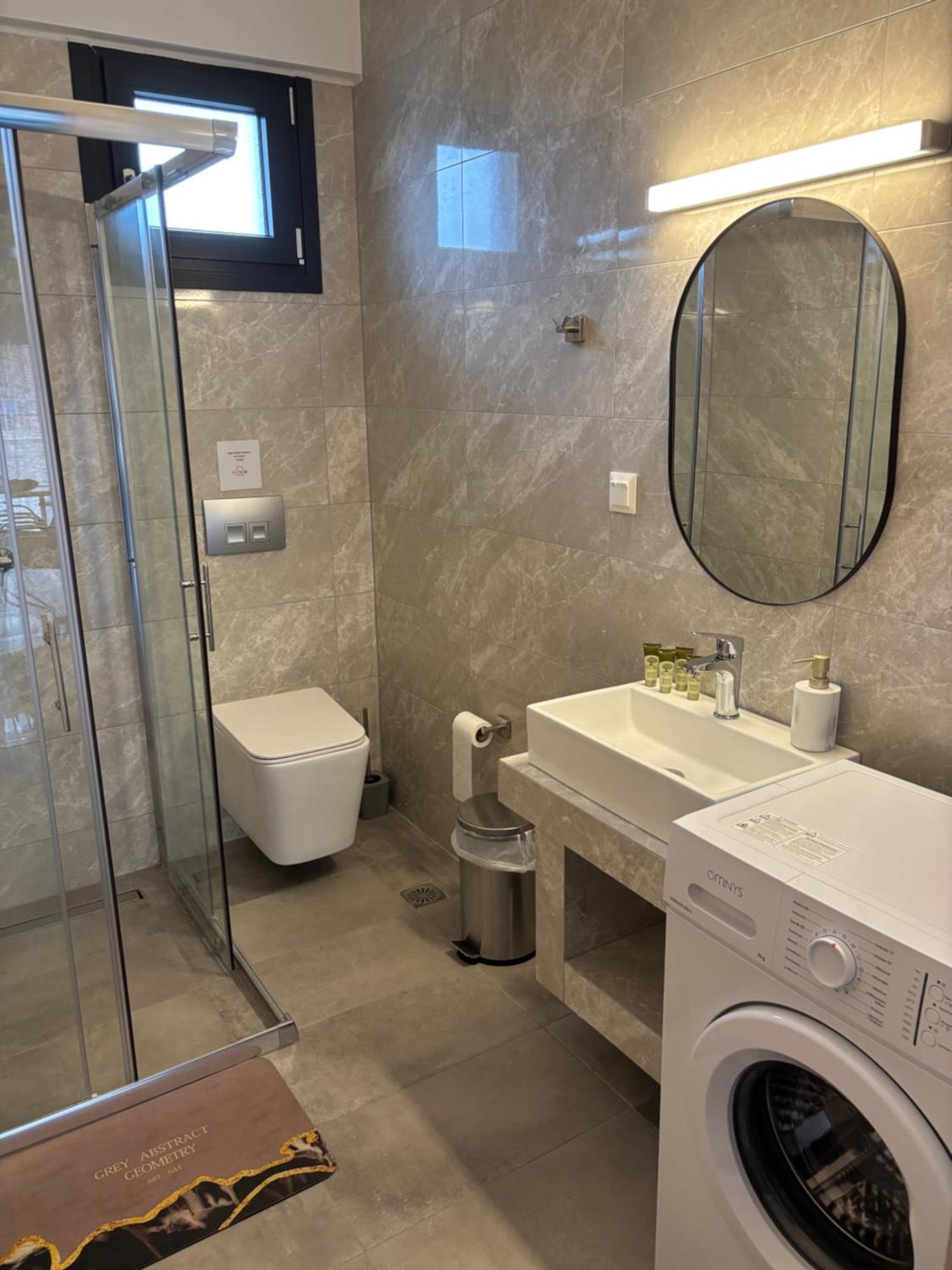 Elinor Apartments 플로지타 외부 사진