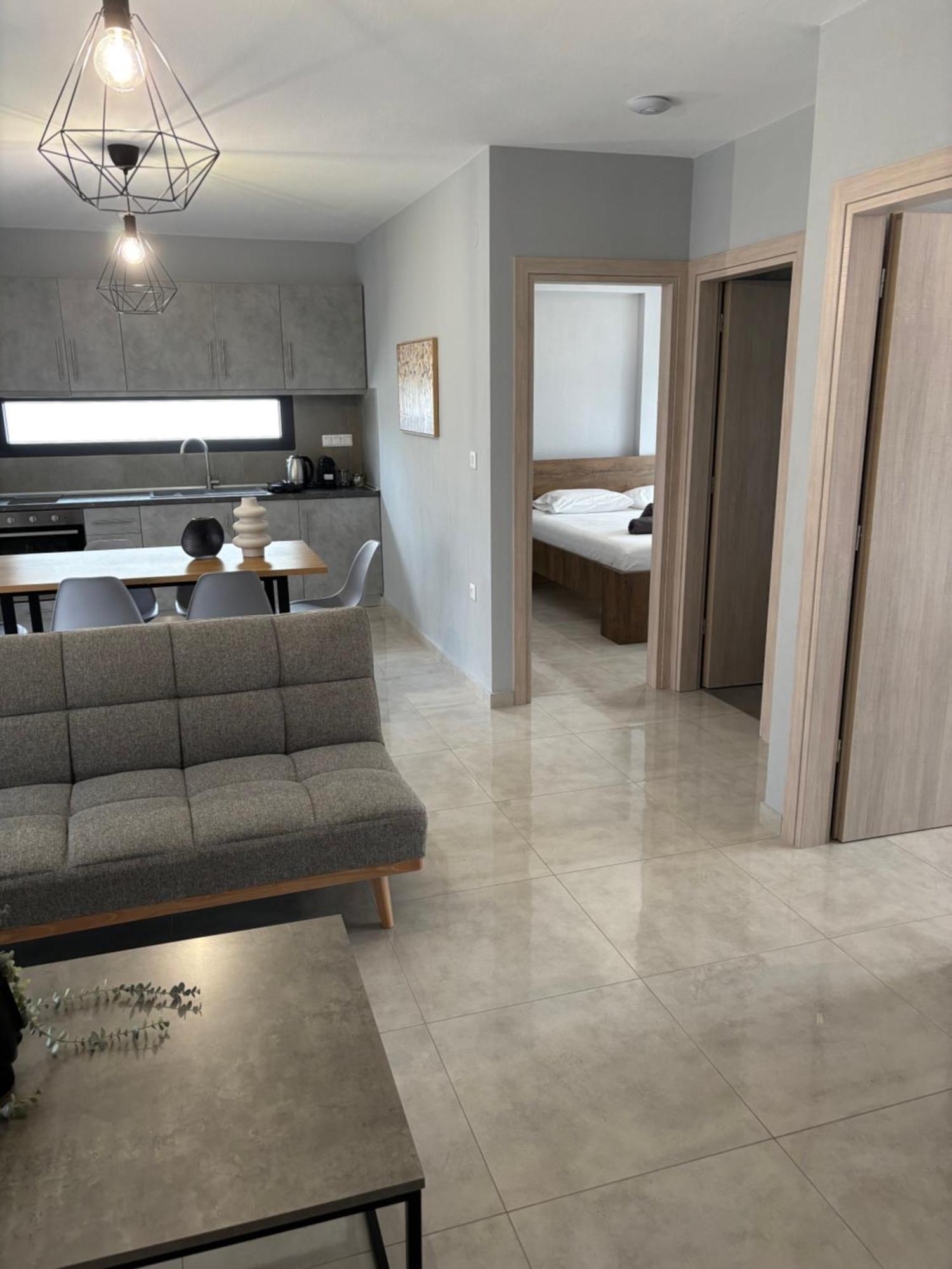 Elinor Apartments 플로지타 외부 사진
